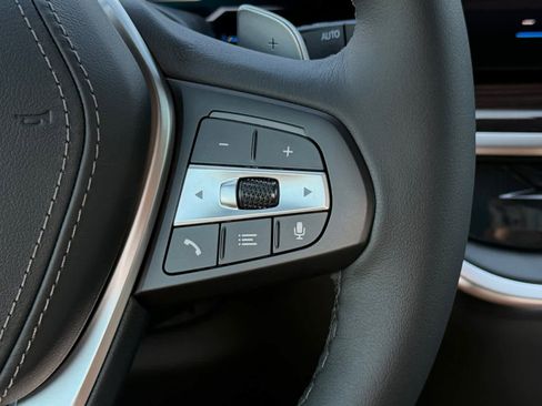 New 2026 BMW X5 xDrive50e image 24