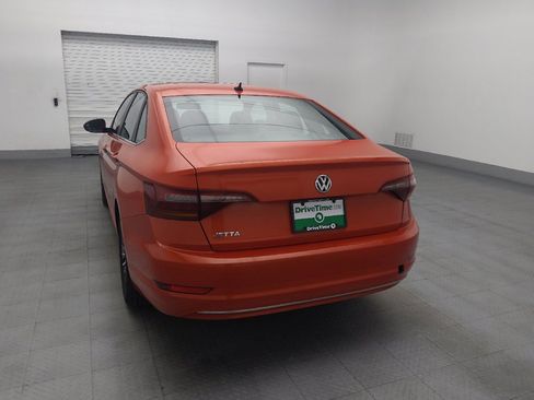 Used 2019 Volkswagen Jetta SE FWD image 6