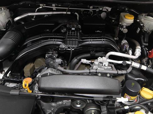 Used 2023 Subaru Crosstrek 2.5i Sport AWD/4WD image 15