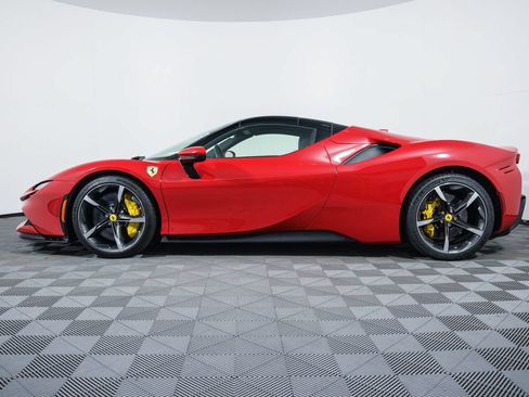 Used 2024 Ferrari SF90 Spider AWD/4WD image 22