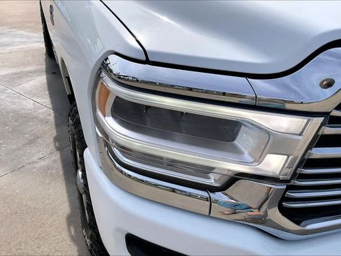 Used 2024 RAM 2500 Laramie image 26