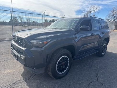 Used 2025 Toyota 4Runner TRD Off-Road image 3