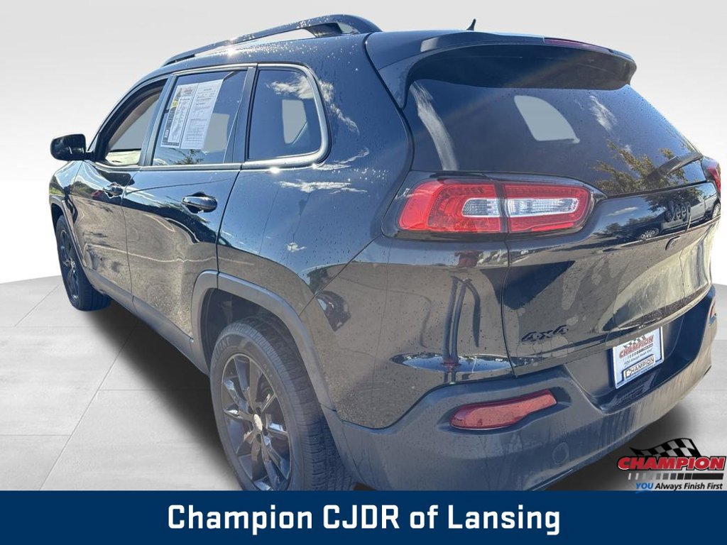 Used 2014 Jeep Cherokee Latitude w/ Cold Weather Group AWD/4WD image 5