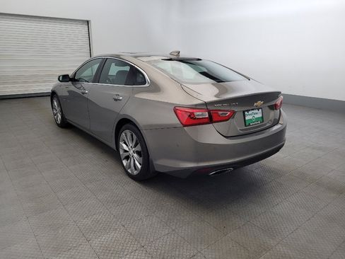 Used 2017 Chevrolet Malibu Premier w/ Premier Sun and Wheel Package image 5