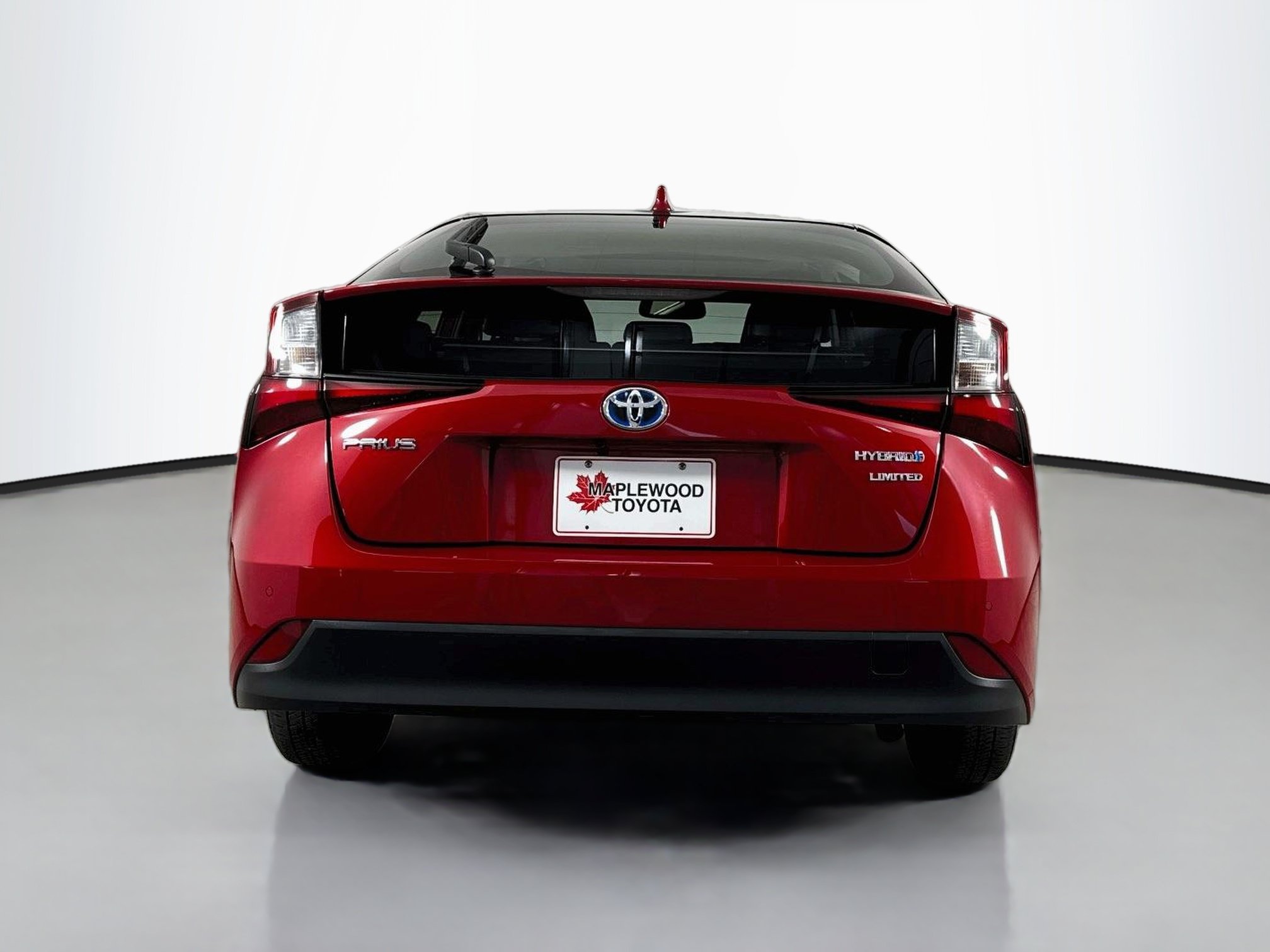 Certified 2022 Toyota Prius Limited w/ Premium Convenience Package FWD image 6