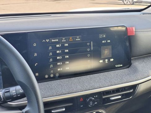 New 2026 Nissan Kicks SV image 23