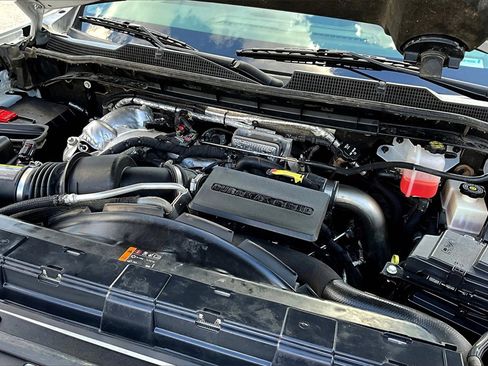 Used 2021 Chevrolet Silverado 3500 LTZ w/ LTZ Texas Edition image 32