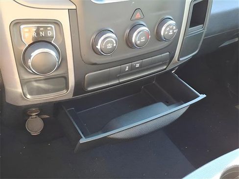 Used 2016 RAM 1500 Express image 12