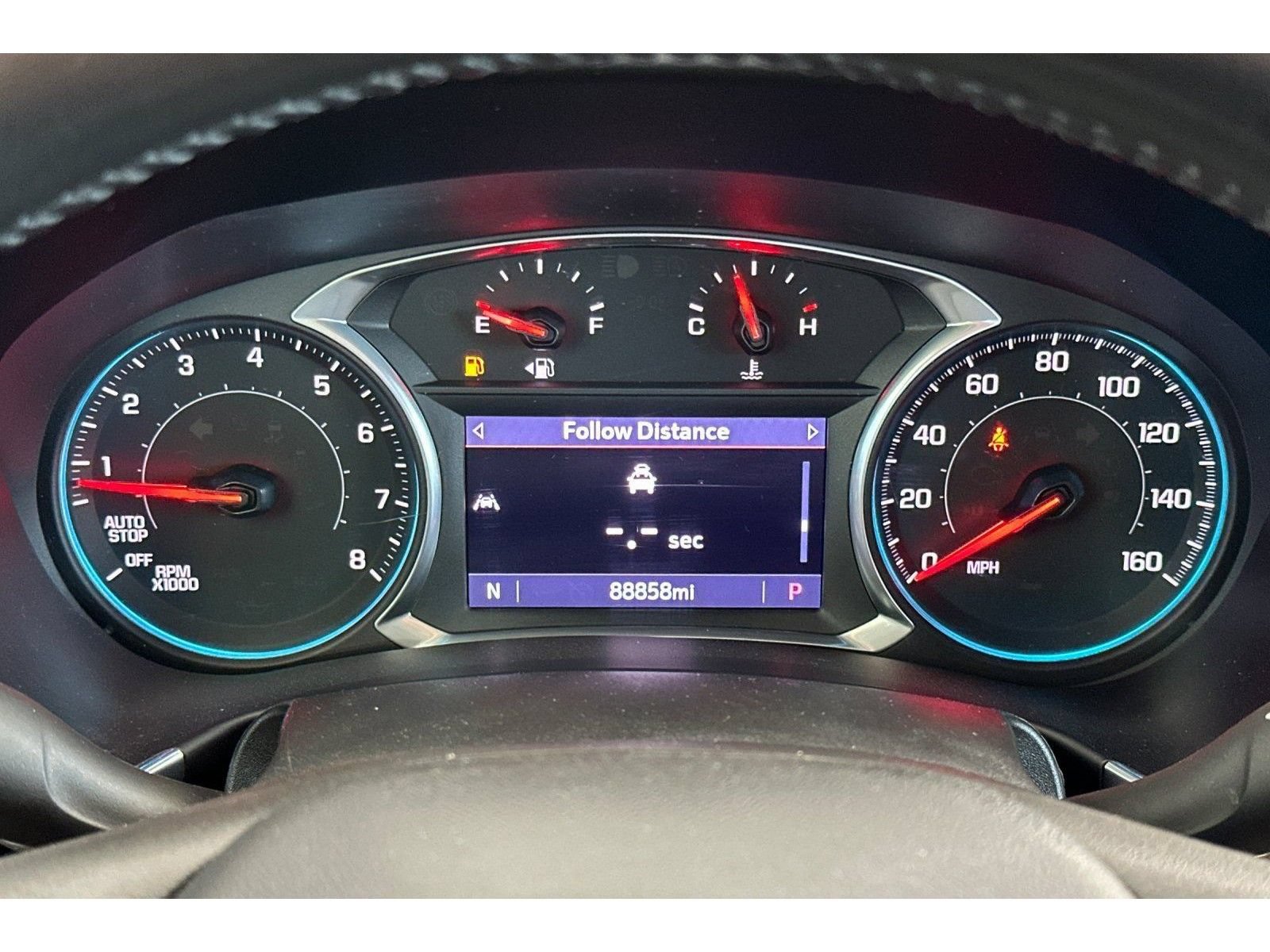 Used 2020 Chevrolet Equinox Premier w/ Premier Redline Edition FWD image 24