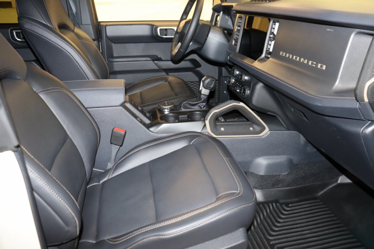 Used 2026 Ford Bronco Badlands AWD/4WD image 38