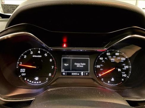 Used 2021 Chevrolet TrailBlazer LT w/ Driver Confidence Package FWD image 19