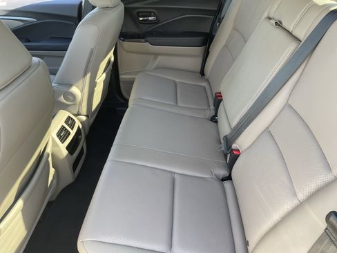 Used 2022 Honda Ridgeline RTL image 16