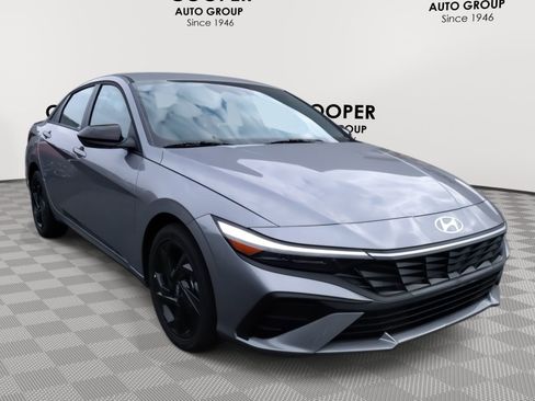 New 2026 Hyundai Elantra Sport image 1