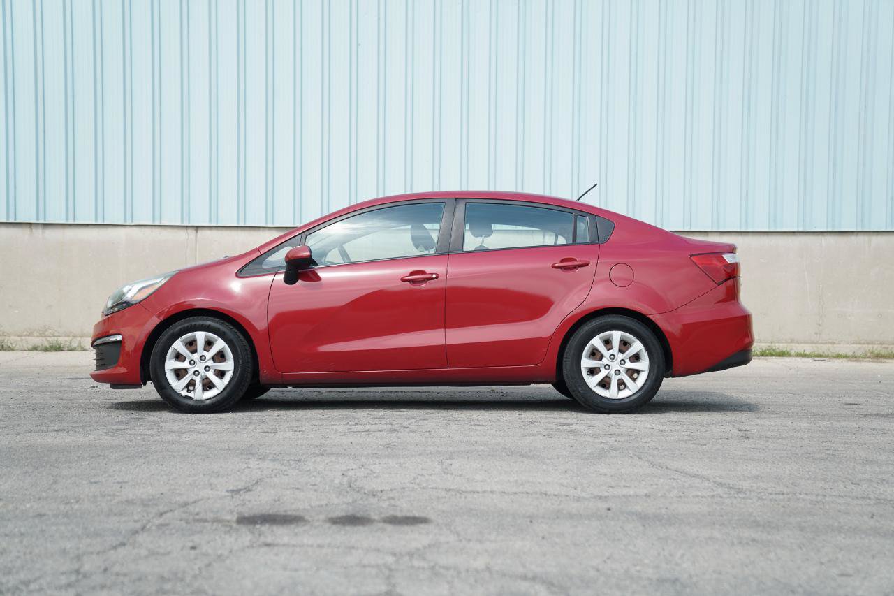 Used 2017 Kia Rio LX w/ Power Package FWD image 9