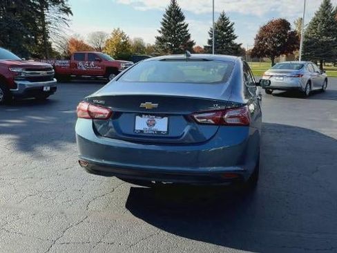 Used 2024 Chevrolet Malibu LT image 8