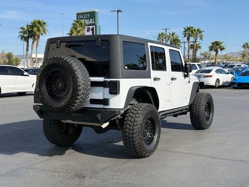 Used 2018 Jeep Wrangler Unlimited Sport S image 5