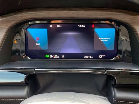 Used 2024 Volkswagen Atlas SEL Premium R-Line image 18