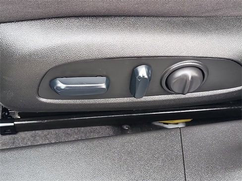 Used 2024 Chevrolet Malibu LT image 22