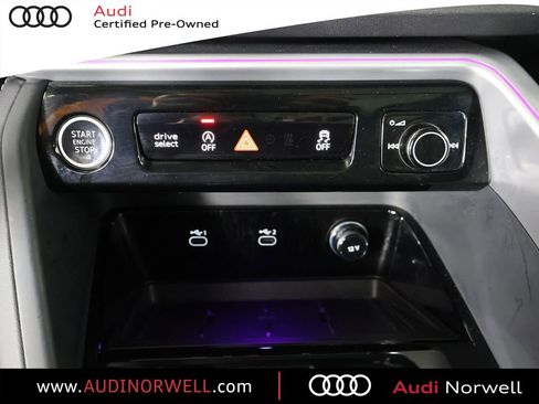 Certified 2025 Audi Q5 Premium Plus w/ Premium Plus AWD/4WD image 6