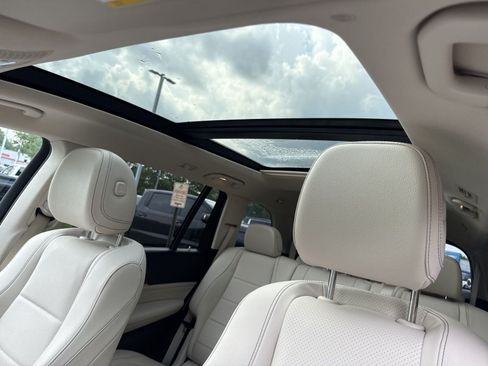 Used 2022 Mercedes-Benz GLS 450 4MATIC image 30