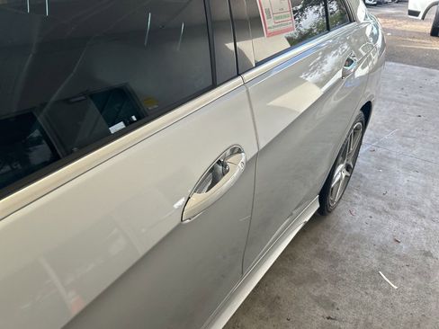 Used 2014 Mercedes-Benz E 550 4MATIC Sedan image 14