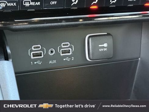 Used 2025 Jeep Grand Cherokee Laredo X RWD image 20