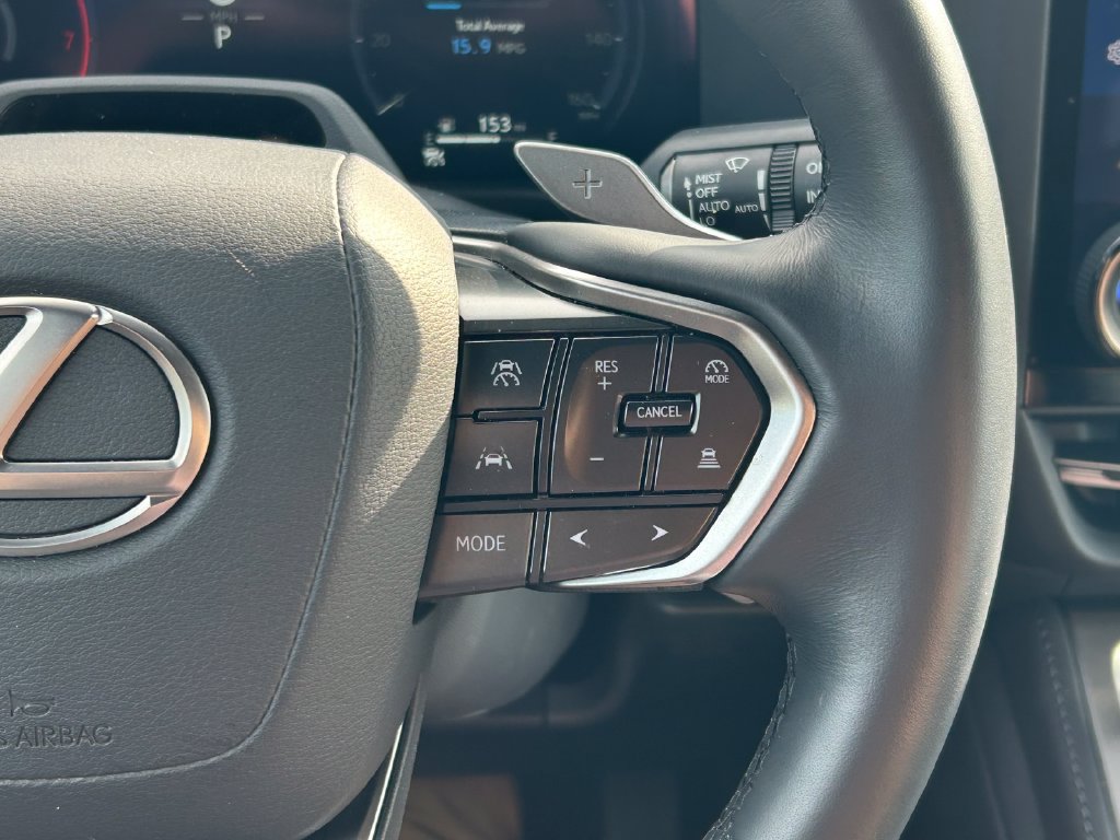 Used 2025 Lexus GX 550 w/ Accessory Package (31) AWD/4WD image 41