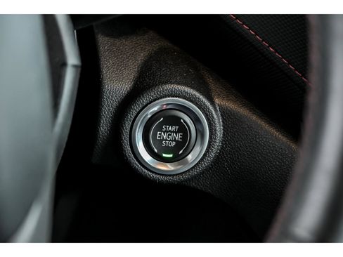 Used 2021 Chevrolet TrailBlazer RS w/ Convenience Package image 17