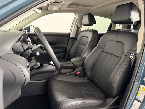 New 2026 Honda HR-V EX-L image 4