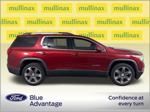 Used 2019 GMC Acadia SLT image 2