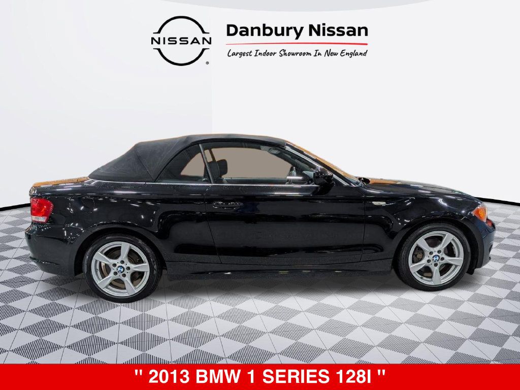 Used 2013 BMW 128i Convertible RWD image 2