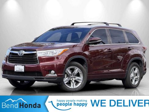 Used 2016 Toyota Highlander Limited w/ Driver Technology Package AWD/4WD image 1