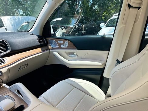 Certified 2024 Mercedes-Benz GLE 450 4MATIC image 25