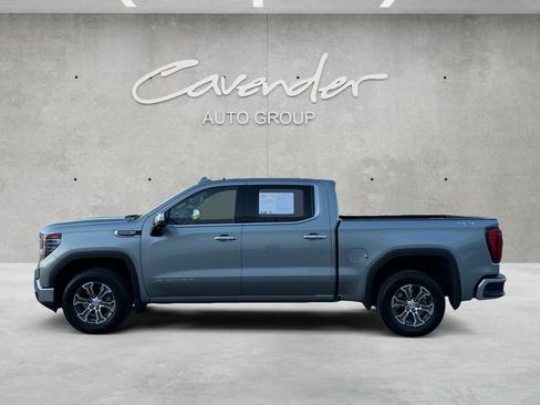 Certified 2025 GMC Sierra 1500 SLT image 13