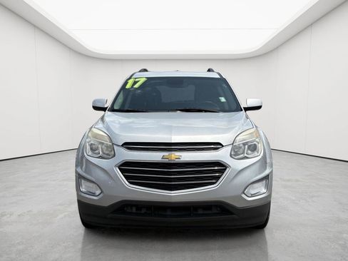 Used 2017 Chevrolet Equinox LT w/ Convenience Package FWD image 2