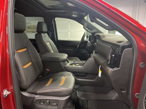 New 2025 GMC Sierra 3500 AT4 w/ AT4 Premium Plus Package image 16