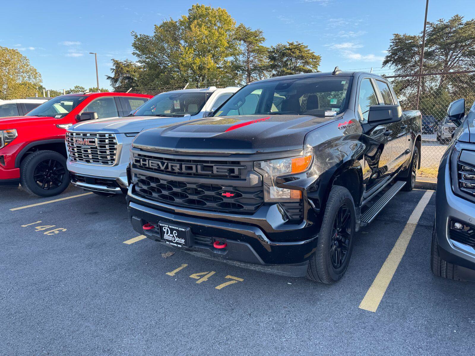 Used 2022 Chevrolet Silverado 1500 Custom w/ LPO, Dark Essentials Package AWD/4WD image 2