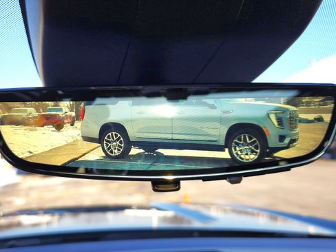 New 2026 GMC Yukon XL Elevation w/ Elevation Premium Package image 23