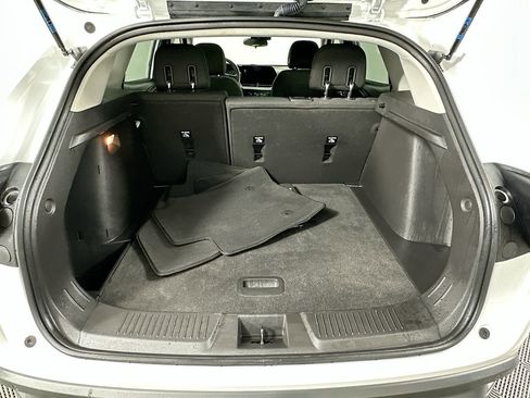 Used 2025 Chevrolet Trax LS w/ LS Convenience Package FWD image 24
