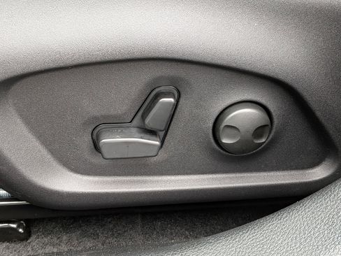 New 2026 Jeep Compass Latitude image 27