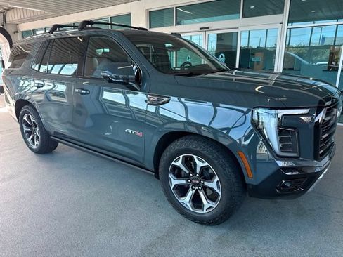 Used 2025 GMC Yukon AT4 Ultimate w/ LPO, Floor Liner Package AWD/4WD image 6