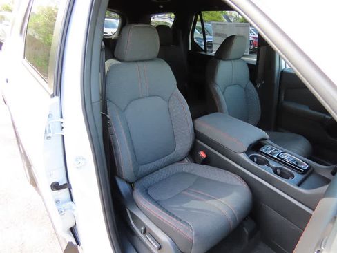 New 2026 Honda Pilot Sport image 19