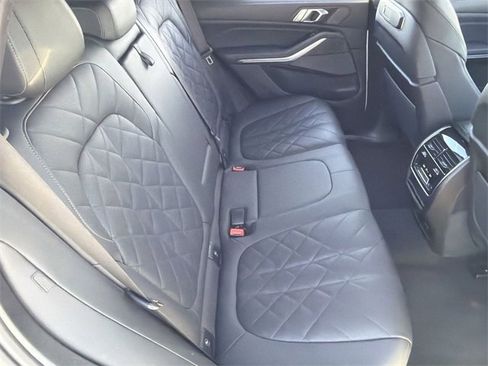 Used 2024 BMW X5 xDrive40i w/ Premium Package image 14