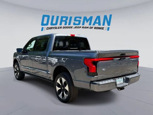 Used 2024 Ford F150 Lightning Platinum AWD/4WD image 4