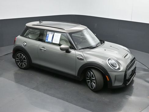 Used 2023 MINI Cooper S w/ Driver Assistance Package image 45