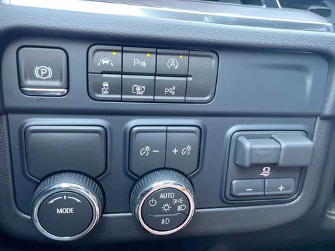 New 2026 Chevrolet Suburban Premier w/ Sun And Tow Package RWD image 26