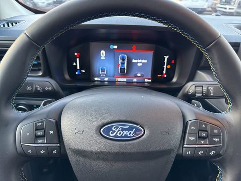 New 2026 Ford Maverick Lobo image 13