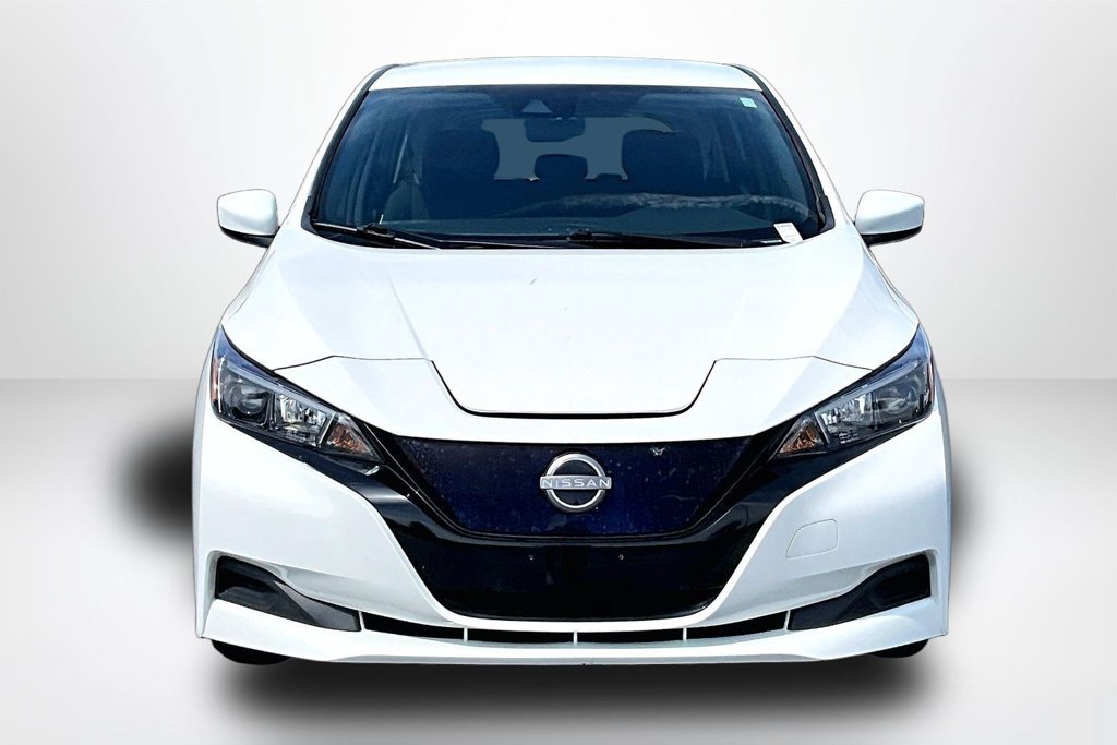 Used 2025 Nissan Leaf S FWD image 2
