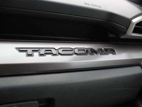Used 2026 Toyota Tacoma TRD Off-Road AWD/4WD image 24