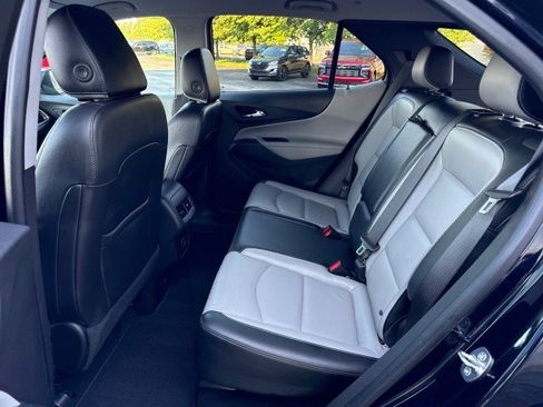Used 2021 Chevrolet Equinox Premier FWD image 25